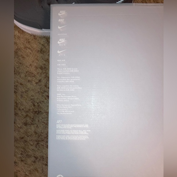 Air Force 1 Smoke Grey Size 7y - Picture 8 of 10